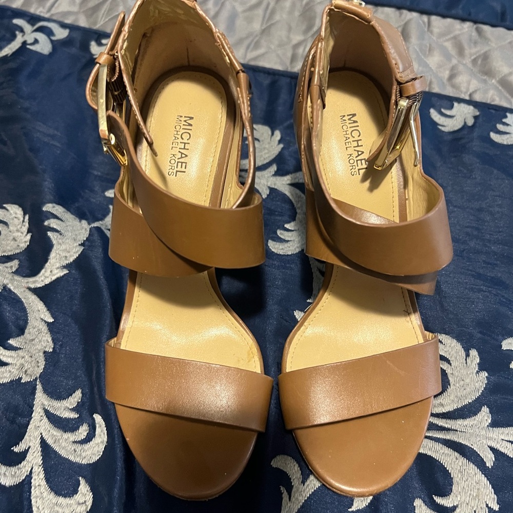 Michael Kors Women's Tan Sandals